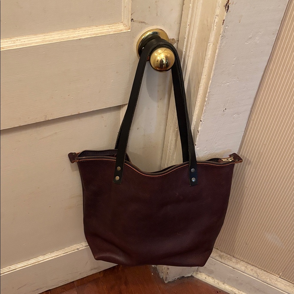 High Quality, Brown Leather Tote Bag - Picture 2 of 8